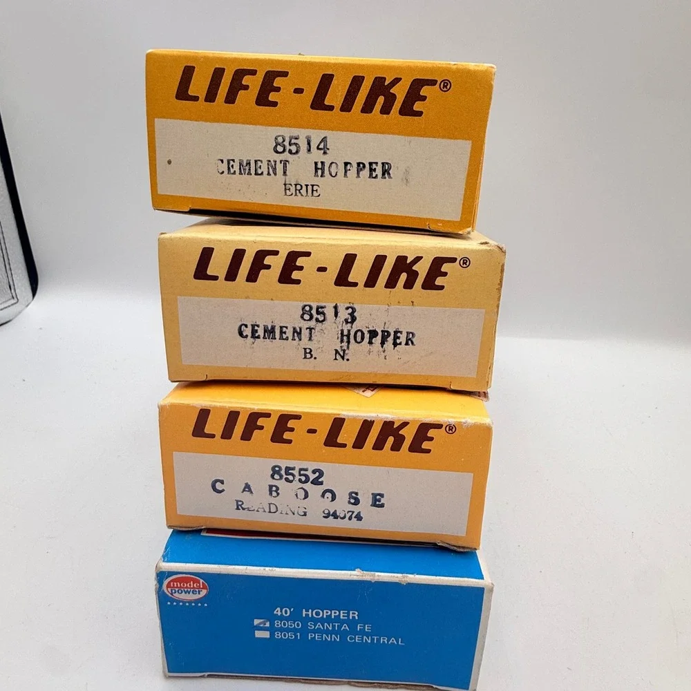 Life-Like Model Power HO Scale Train Lot Santa Fe Reading Erie BN 4 Cars NIB